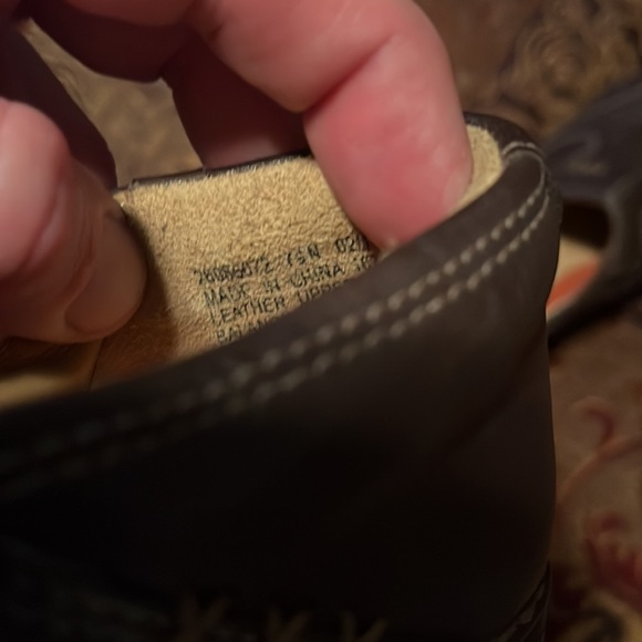 Clark’s Unstructured Leather Slip On - Picture 6 of 6